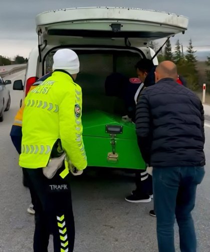 Motosiklet devrildi: 1 ölü, 1 yaralı