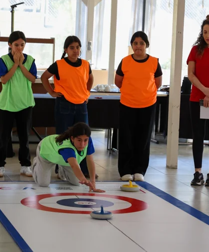 Antalya'da kız çocuklarına spor desteği