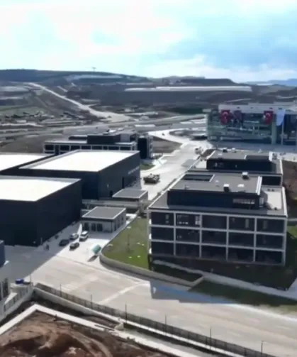 Savunma sanayiinde önemli bir eşik... Roketsan'dan milyar dolarlık yatırım