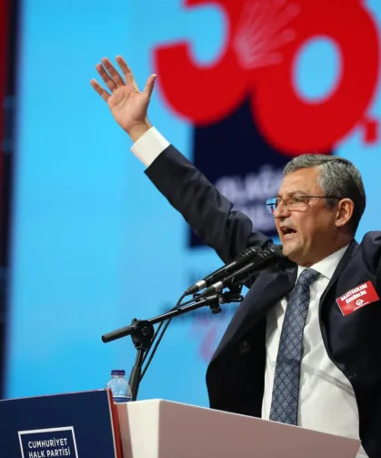 Özgür Özel, CHP TBMM Grup Başkanı seçildi