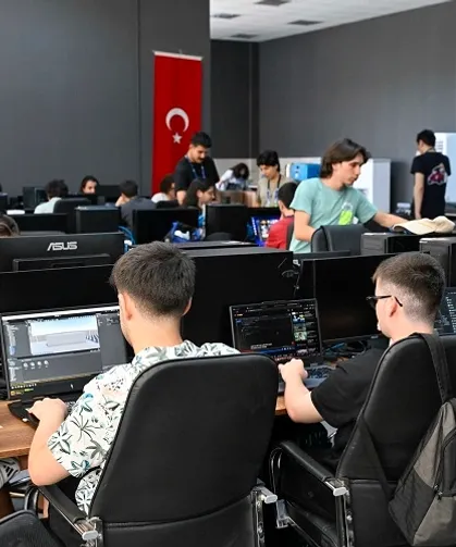 Adana'da Oyun Geliştiriciler'den 48 saatlik maraton
