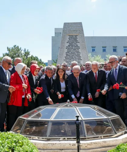 Yeni Parti A Takımı belli oldu