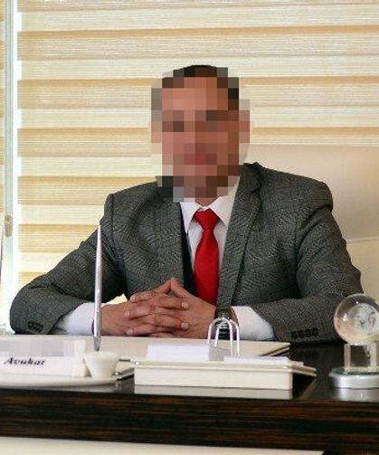 Avukat, tartıştığı meslektaşını tabancayla yaraladı