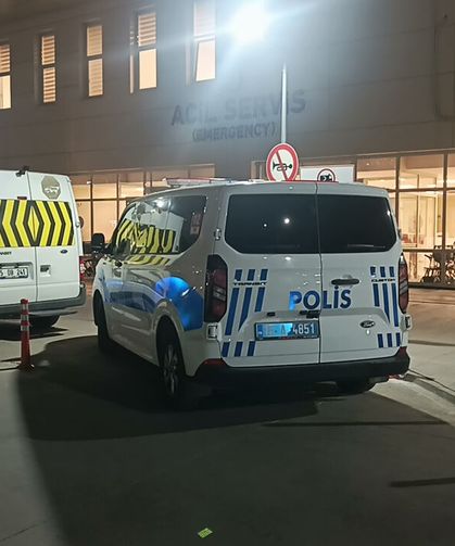 Elini yükleme bandına kaptırdı, ameliyata alındı