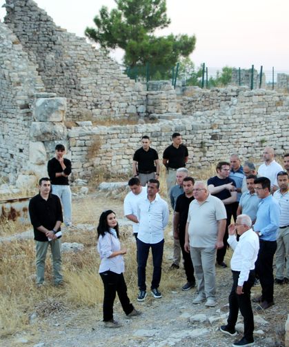 Rhodiapolis Antik Kenti'nde inceleme