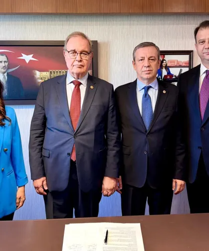 CHP Grubu da çerçeve yasa teklifini imzaladı