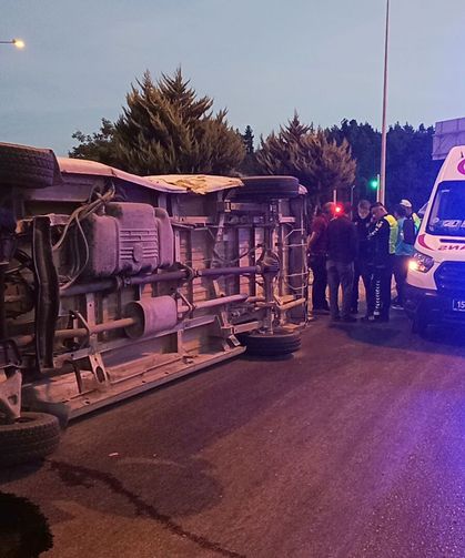 Minibüsler çarpıştı, 10 tarım işçisi yaralandı