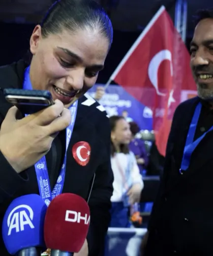 Avrupa şampiyonu milli boksöre Cumhurbaşkanı Erdoğan'dan tebrik