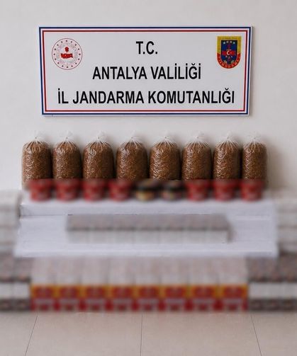Manavgat’ta operasyon: Binlerce makaron ve kilolarca tütün ele geçirildi