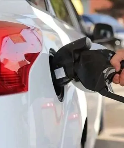 Motorinde yine yeni zam beklentisi... Litresi 100 lirayı aşabilir!