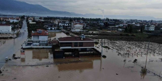 Antalya’ya 3 günde 272 kilogram yağış düştü