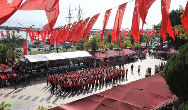 Cumhuriyetimizin 100. yılı Alanya'da coşkuyla kutlandı