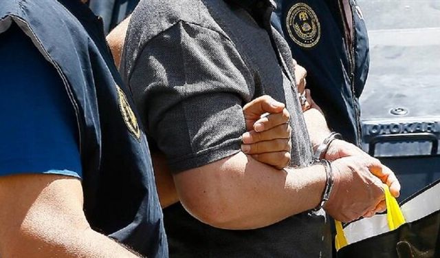 Antalya'da FETÖ/PDY silahlı terör örgüt üyesi 14 kişi yakalandı