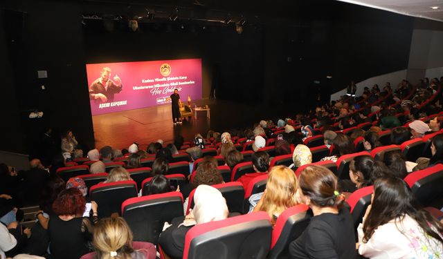 Alanya'da 'Aşkım Kapışmak' semineri düzenlendi