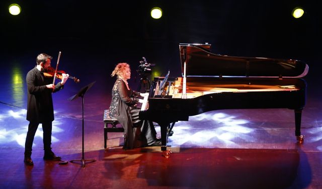 Antalya Piyano Festivali Gülsin Onay konseri ile sona erdi