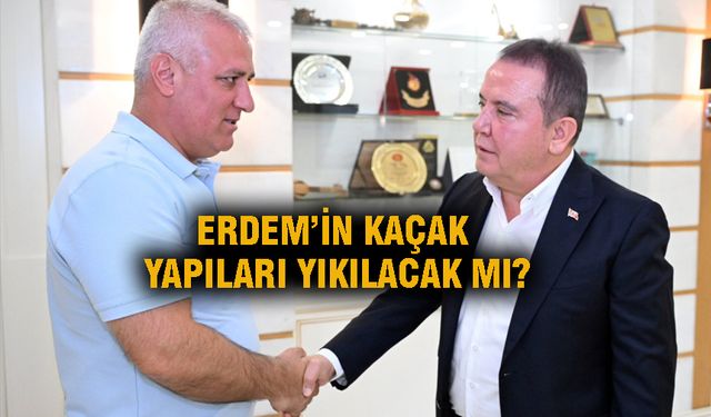 Başkan Özçelik sorumlu 'Büyükşehir' dedi! Erdem soluğu Başkan Böcek'in yanında aldı