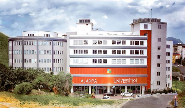 Alanya Üniversitesi, RUR 2024'te Uluslararası başarı elde etti