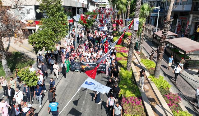 Uluslararası Antalya Yörük Türkmen Festivali Yörük Göçüyle başladı