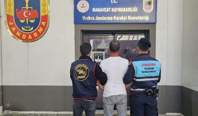 Antalya’da JASAT’tan büyük başarı: 72 saatte 210 aranan şahıs yakalandı