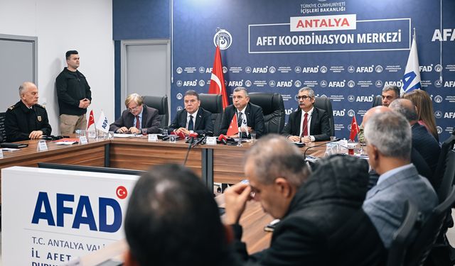 Antalya'da taşımalı eğitime bir gün ara verildi