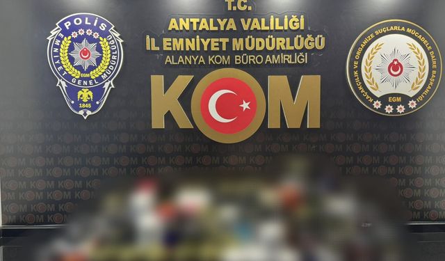 Alanya'da kaçakçılık operasyonu yapıldı