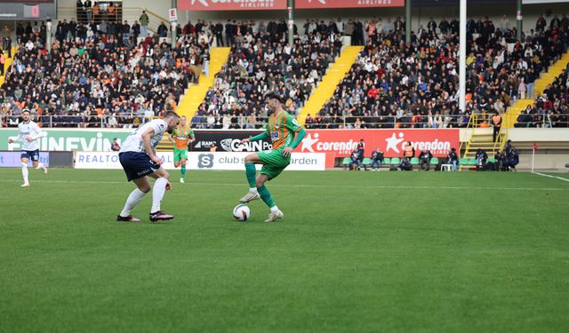 Fenerbahçe, Alanyaspor'u 2-0 yendi