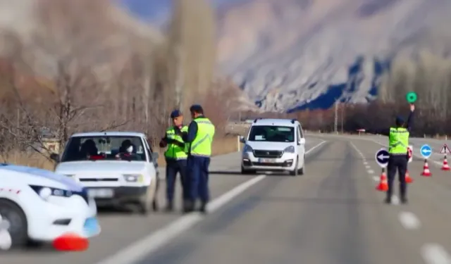 9 günlük tatilin ilk trafik bilançosu: 5 ölü, 1.219 yaralı