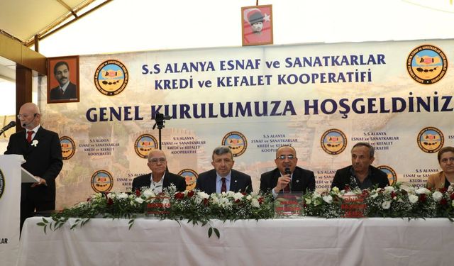 Alanya Kooperatif Genel Kurulu’nda gergin anlar: “Bu kooperatifi kimseye yedirtmem”