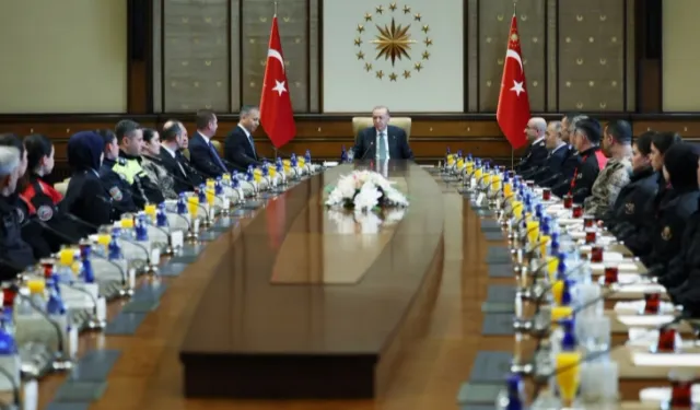 Türk Polis Teşkilatı heyeti Külliye'de