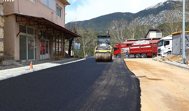 Gündoğmuş’a sıcak asfalt çalışması