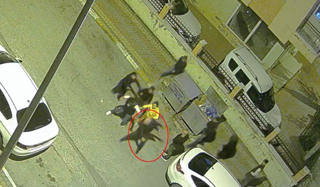 Antalya'da borç yüzünden ailesi darp edildi