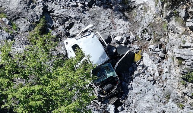 Alanya’da feci kaza: Genç sürücü hayatını kaybetti