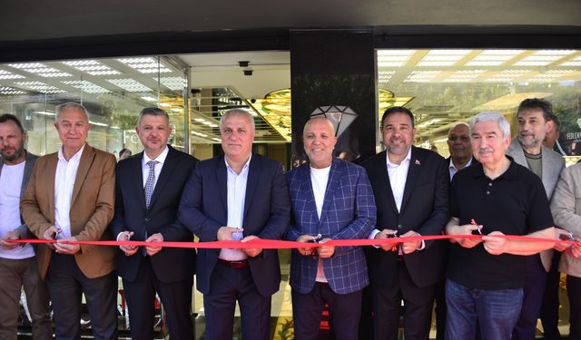 Fer Diamond Luxury Alanya’da görkemli açılışla hizmete girdi