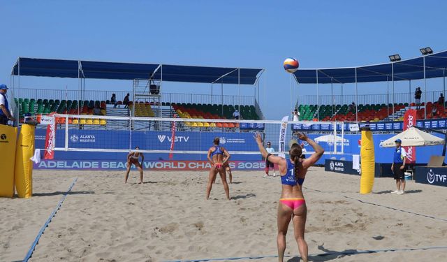 Dünya Plaj Voleybolu Pro Tur'un Alanya etabı başladı