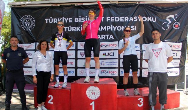 Türkiye Yol Şampiyonası'nın Eğirdir etabı tamamlandı