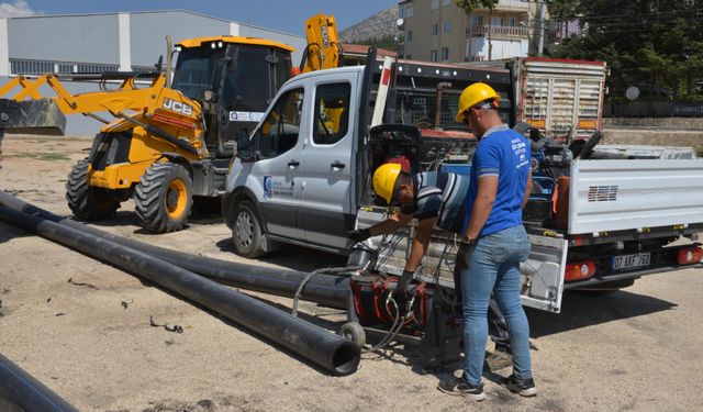 50 yıllık eski borular yenilendi
