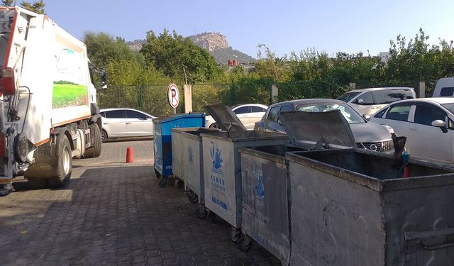Antalya'nın o mahallesinde 7 ayda 40 ton çöp toplandı
