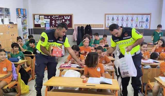 Alanya'da öğrencilere trafik eğitimi