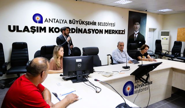 Antalya'da toplu ulaşım şoförlerine hizmet içi eğitim