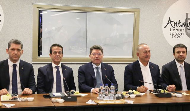 Bakan Tunç: Şehit ailelerimizi rencide edecek hiçbir tutum içerisinde olmayız