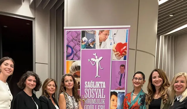 15 kadın hekim “Kadına Sağlık” için mikrofon başında