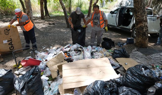 Antalya'da temizlik çalışması