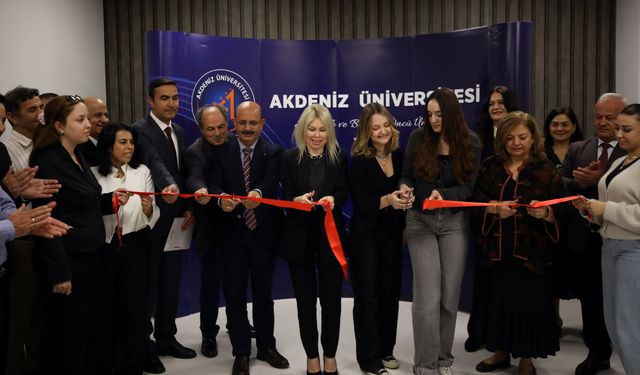 Akdeniz Üniversitesi Kütüphanesi, yüzde 30 büyüdü