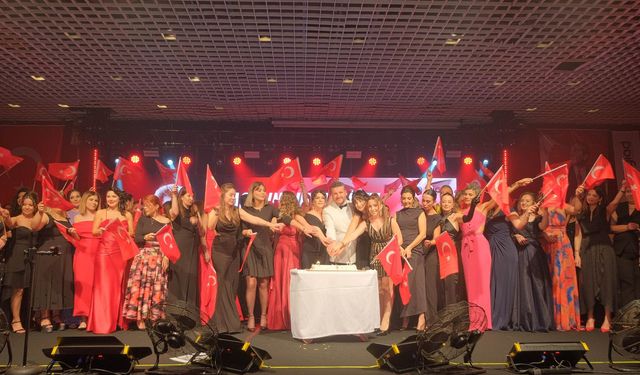 ANTGİAD Cumhuriyet Balosu'nda coşku ve gurur