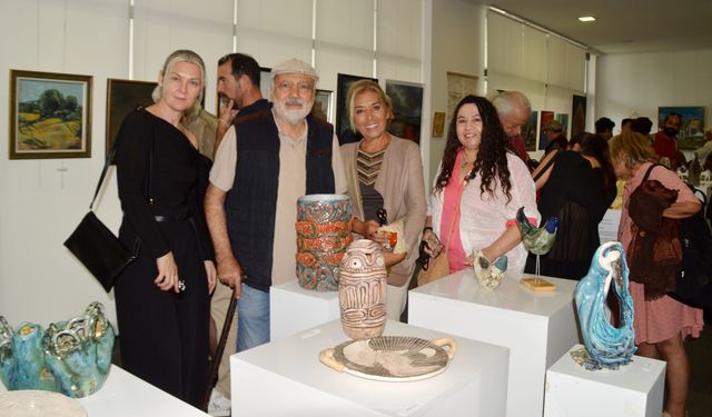 102 sanatçıdan 102 eser