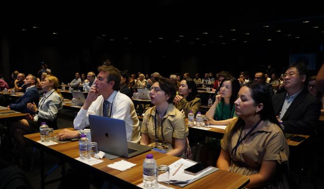 20 ülkeden bilim insanlarını buluşturdu