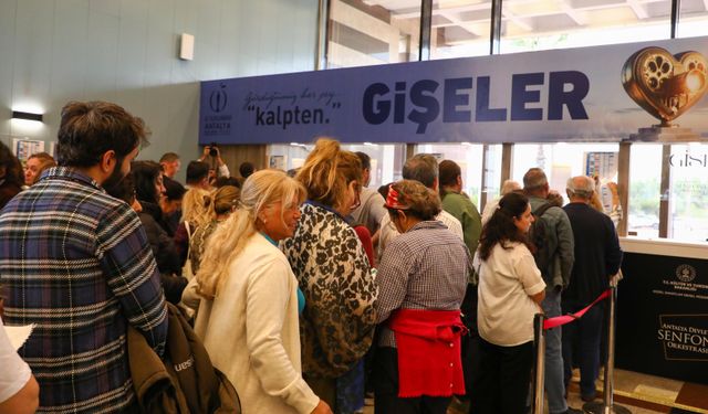 Altın Portakal Film Festivali biletlerine yoğun ilgi