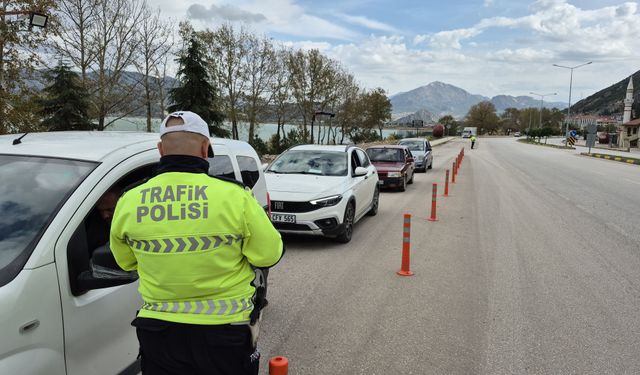 Trafik denetiminde 'elma hasadı' yoğunluğu