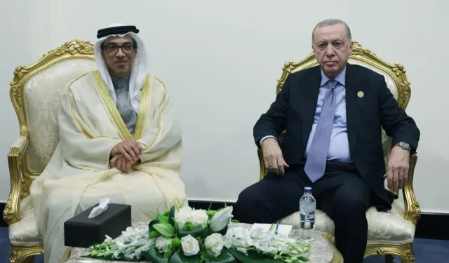 Cumhurbaşkanı Erdoğan'dan Mısır'da diplomasi trafiği