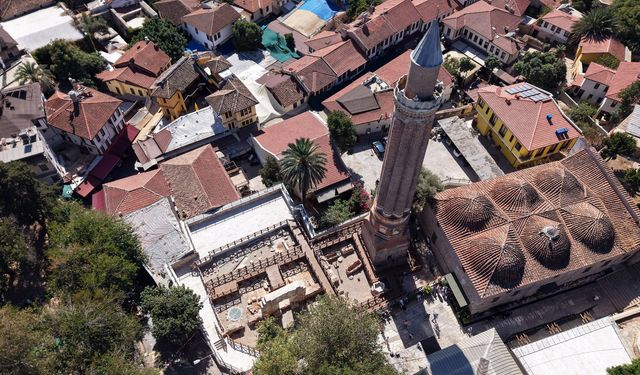 Yivli Minare'nin külliyesi açıldı